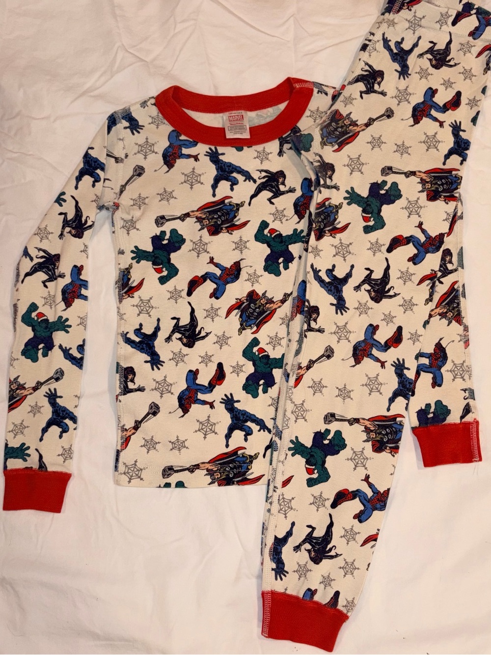 Hanna Andersson X Marvel 2 piece Christmas pajama set sz 8 EUC